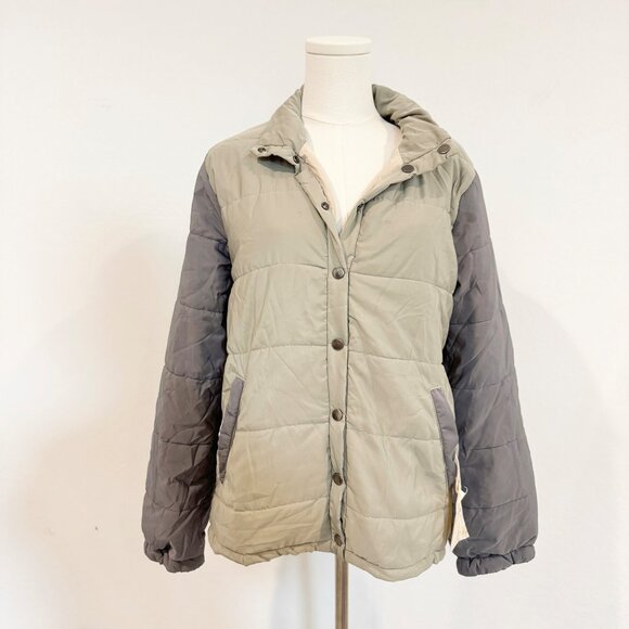 NWT Hem & Thread REVERSIBLE On The Flip Side Snap Front Puffer Jacket NEW Medium - Picture 3 of 12